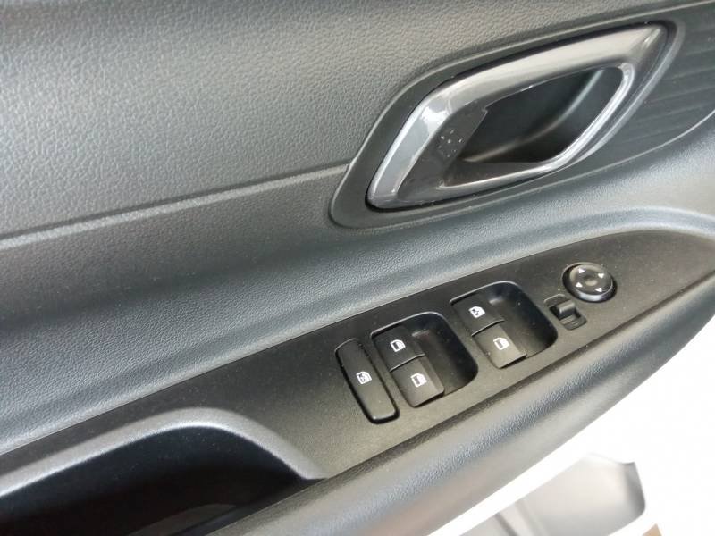 Hyundai i20 - Photo 21