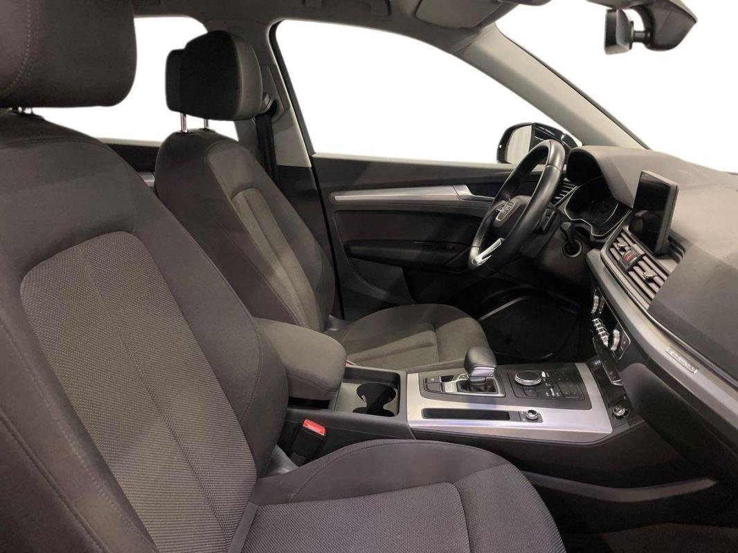 Audi Q5 - Photo 13