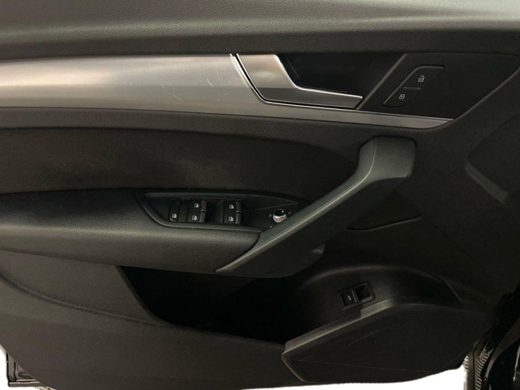 Audi Q5 - Photo 15