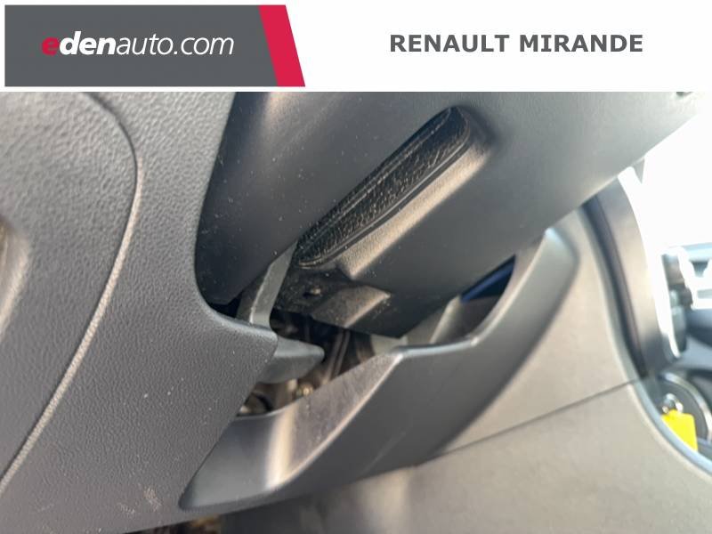 Renault Clio - Photo 24