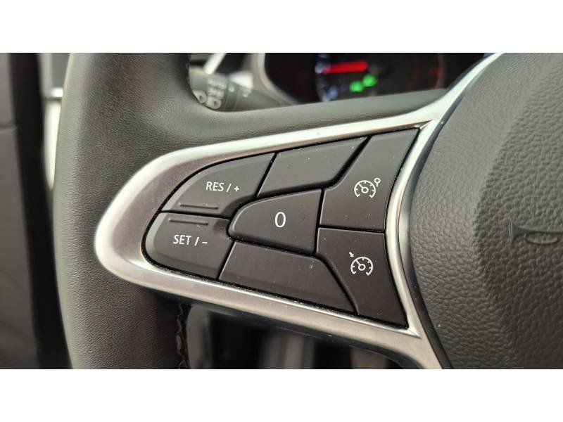 Renault Clio - Photo 25