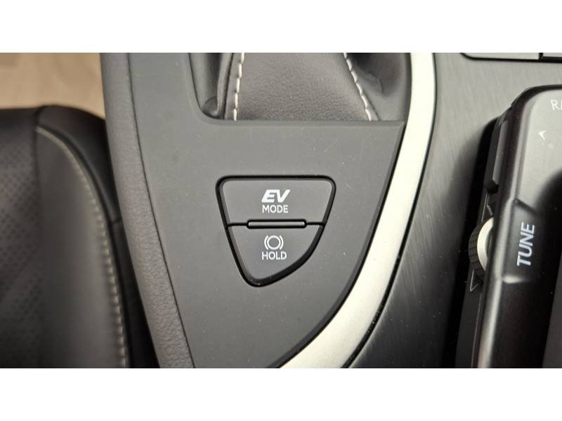 Lexus UX - Photo 21