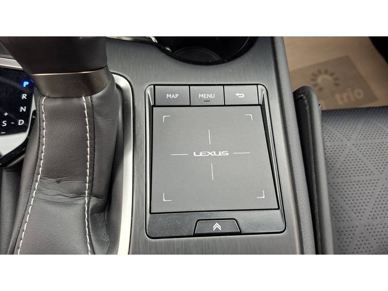 Lexus UX - Photo 22