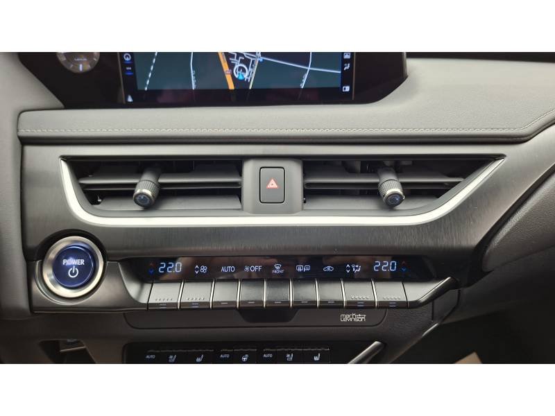 Lexus UX - Photo 24