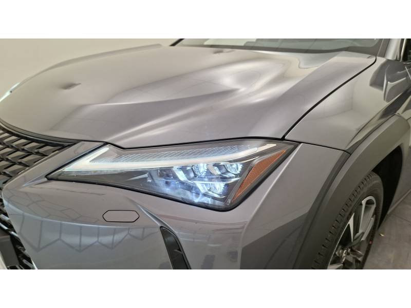 Lexus UX - Photo 43