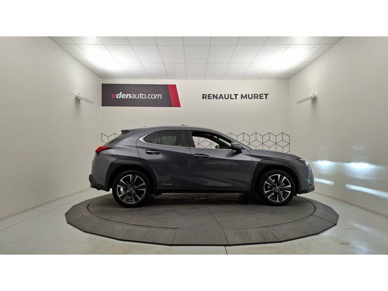 Lexus UX - Photo 6