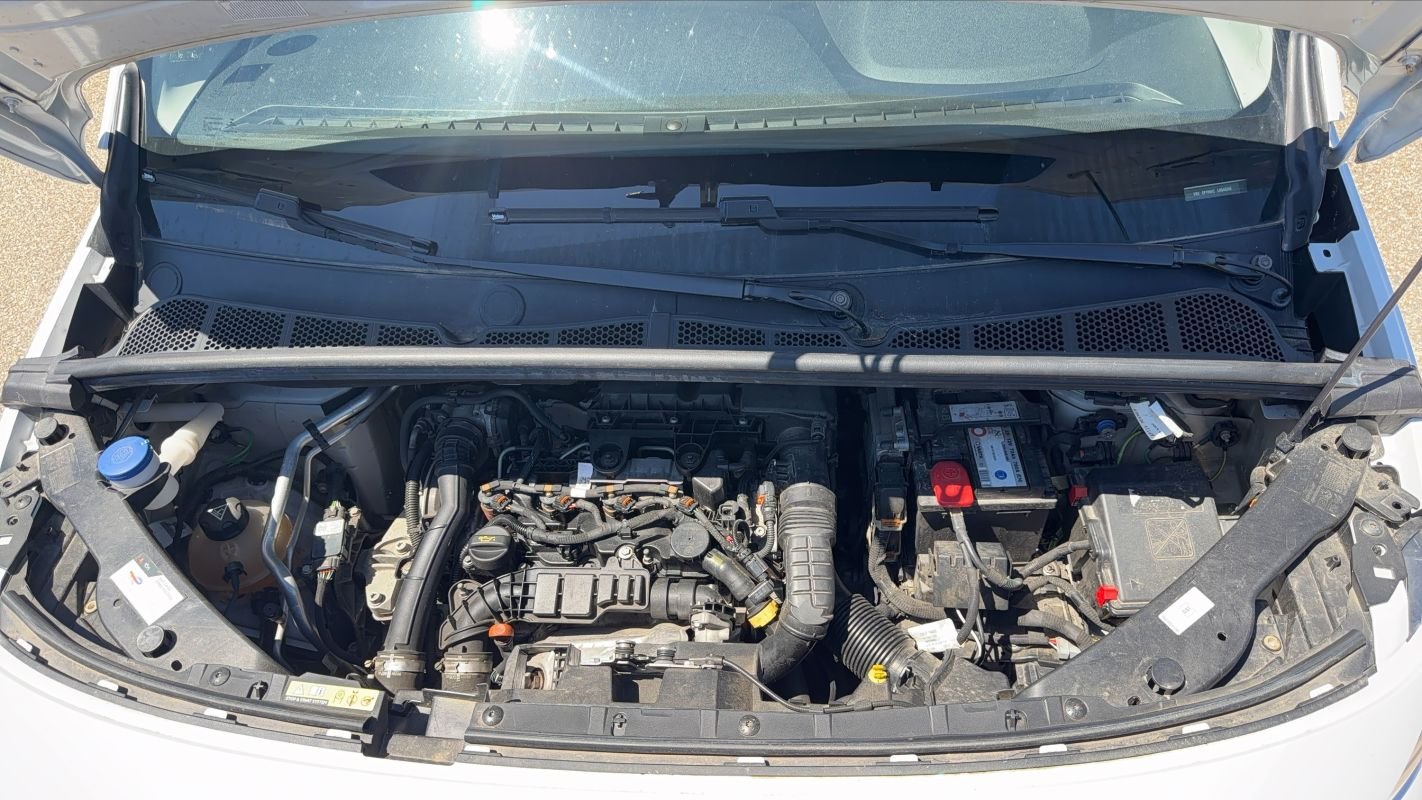Peugeot Partner - Photo 15