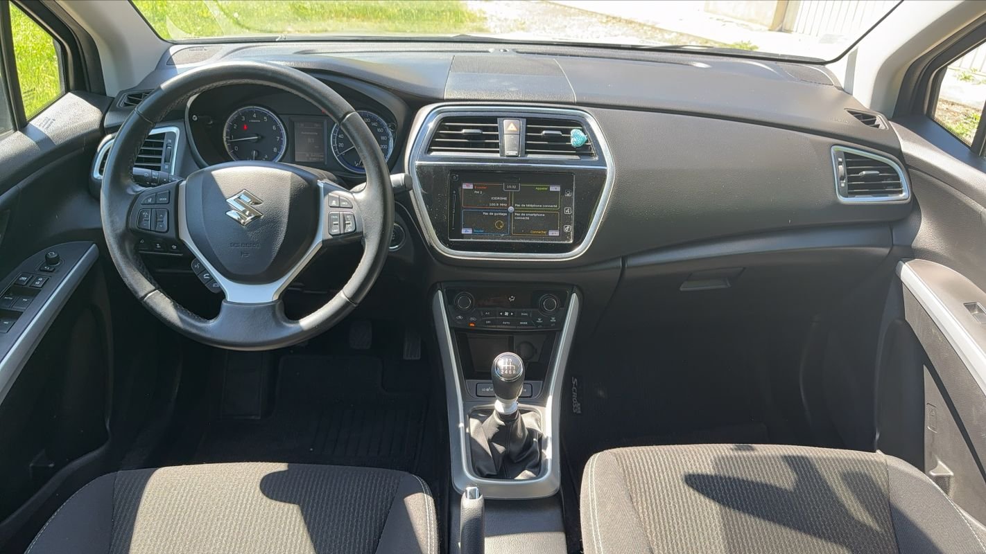 Suzuki SX4 S-Cross - Photo 11
