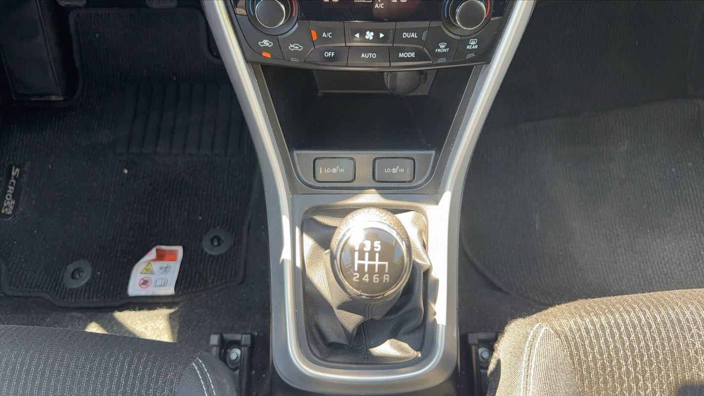 Suzuki SX4 S-Cross - Photo 28