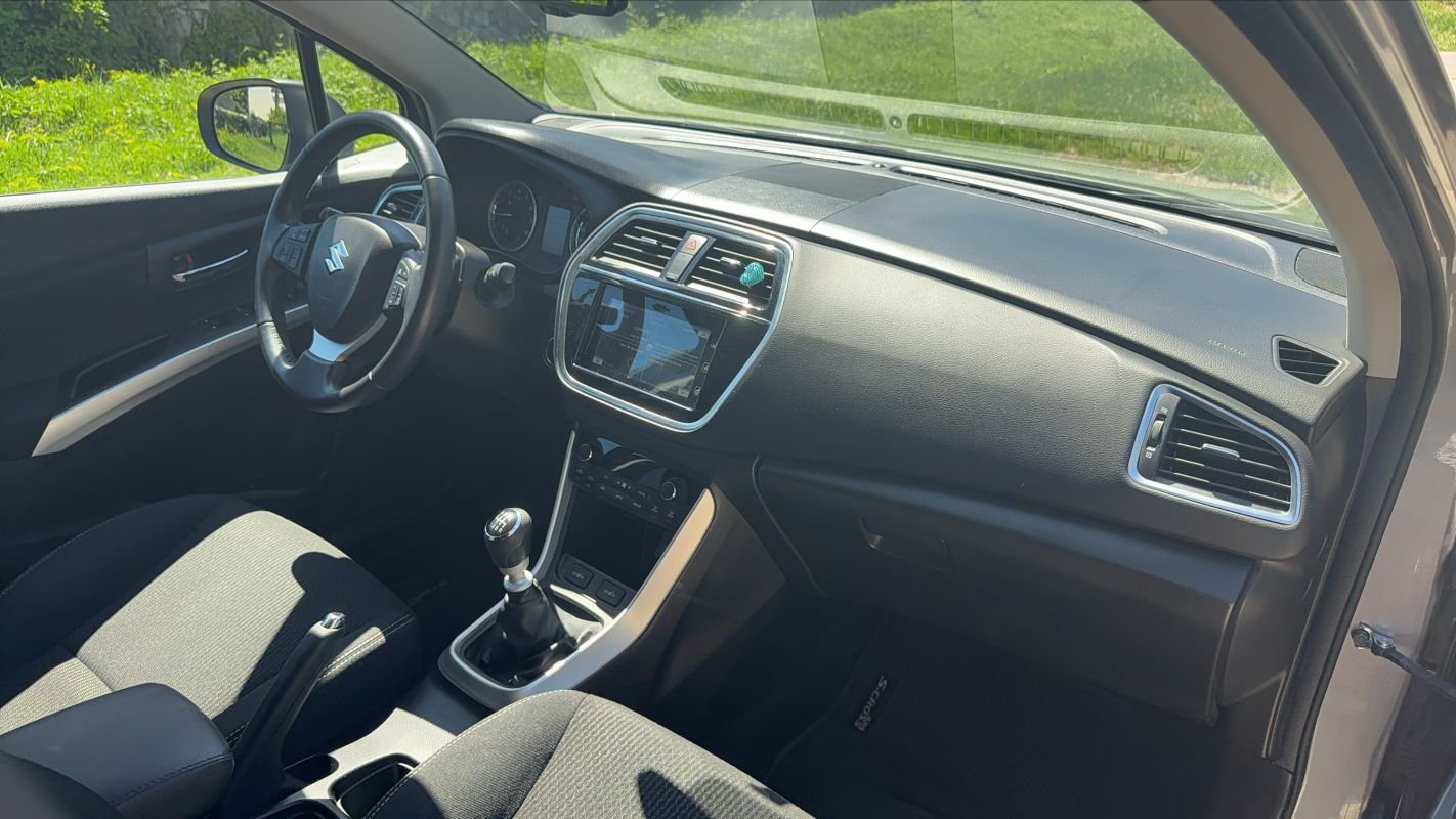 Suzuki SX4 S-Cross - Photo 10