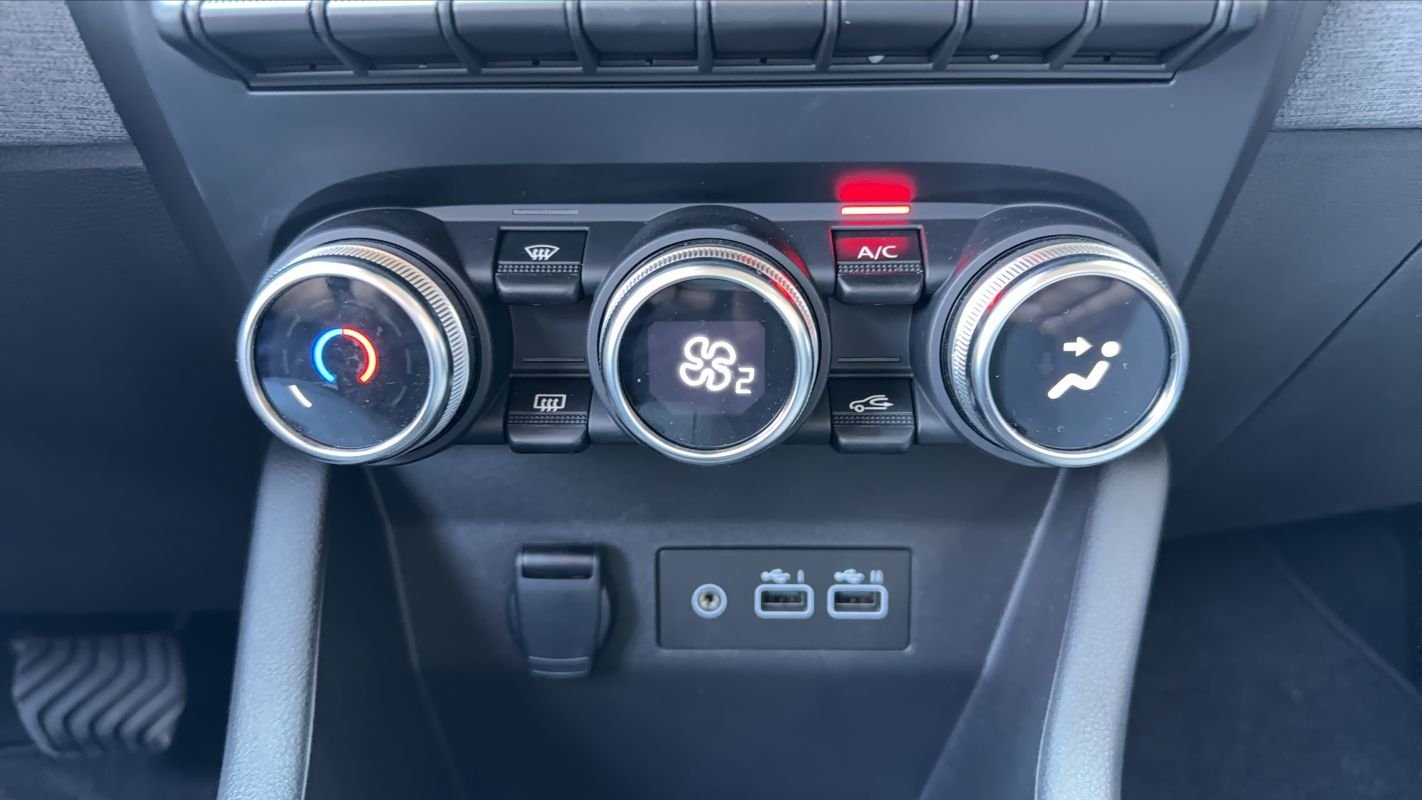 Renault Clio - Photo 13