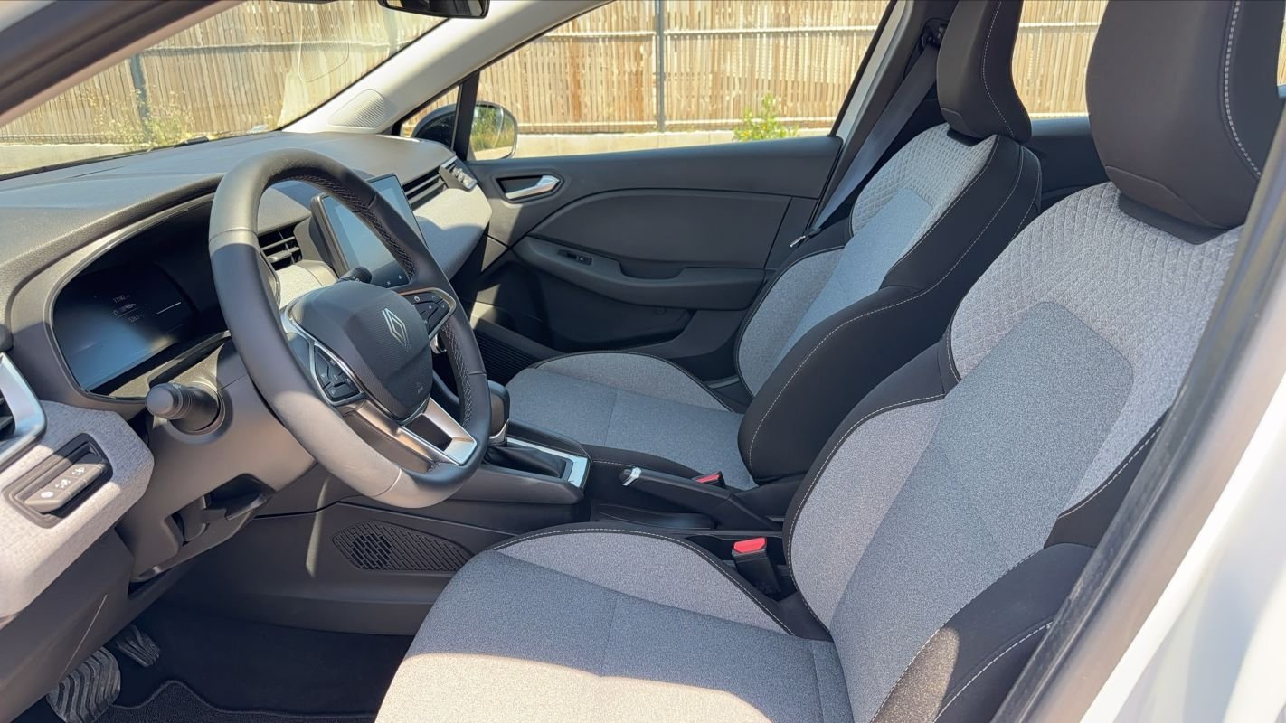 Renault Clio - Photo 25