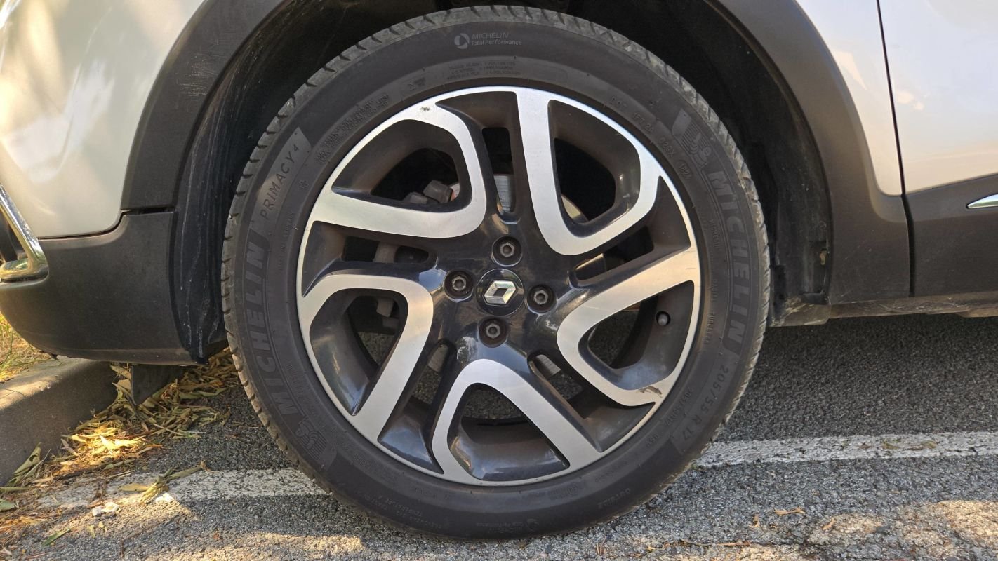 Renault Captur - Photo 18