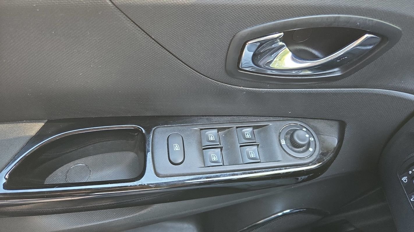 Renault Captur - Photo 22