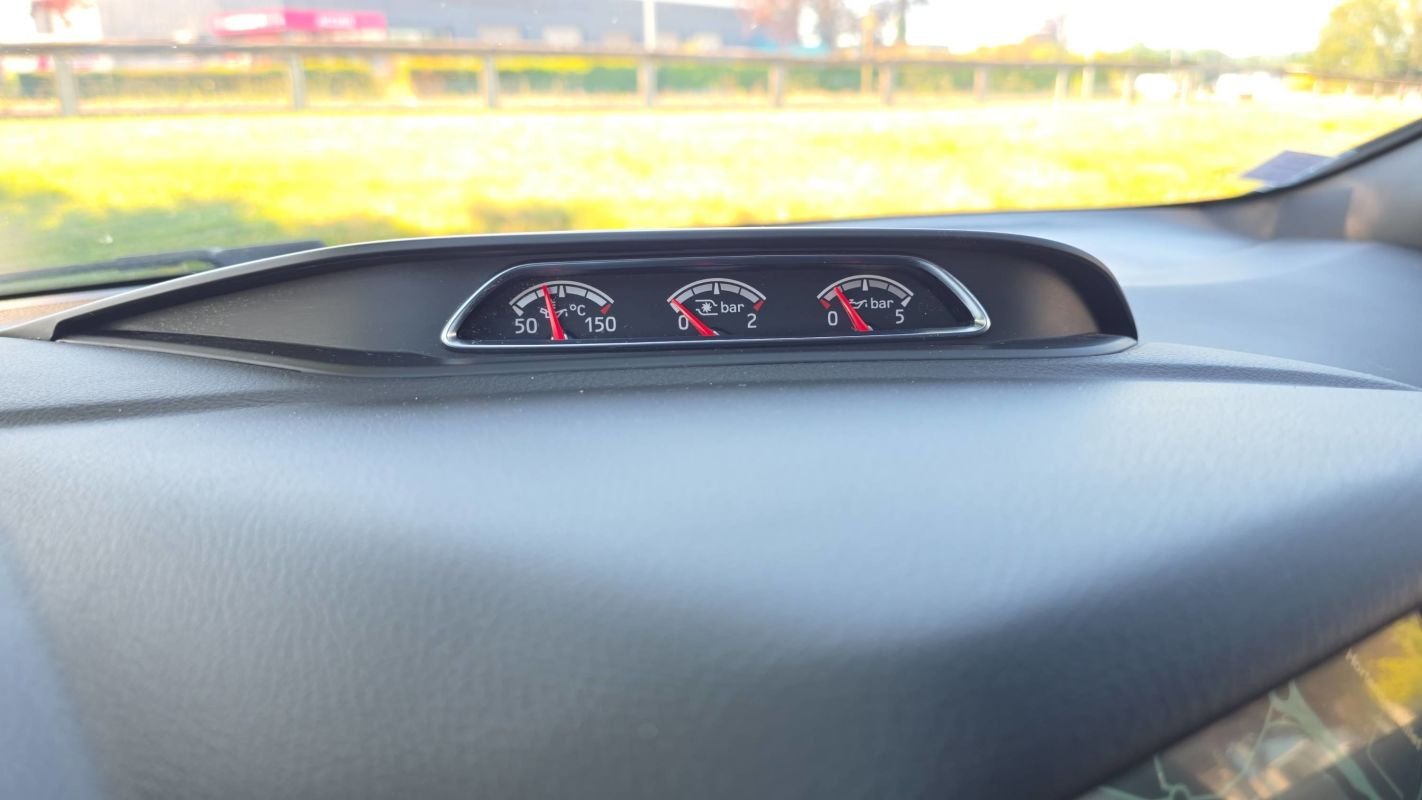 Ford Focus - Photo 23
