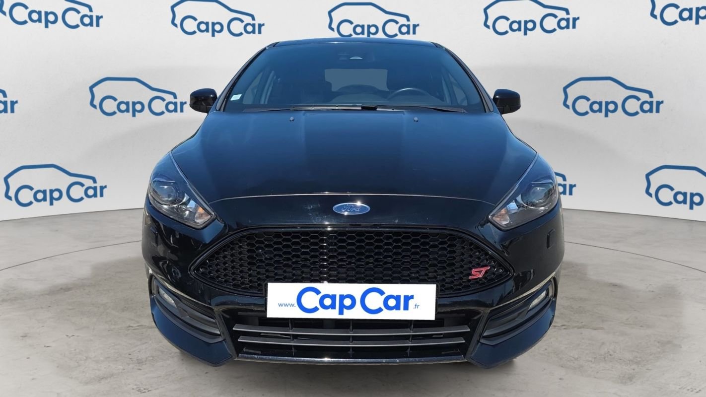 Ford Focus - Photo 5