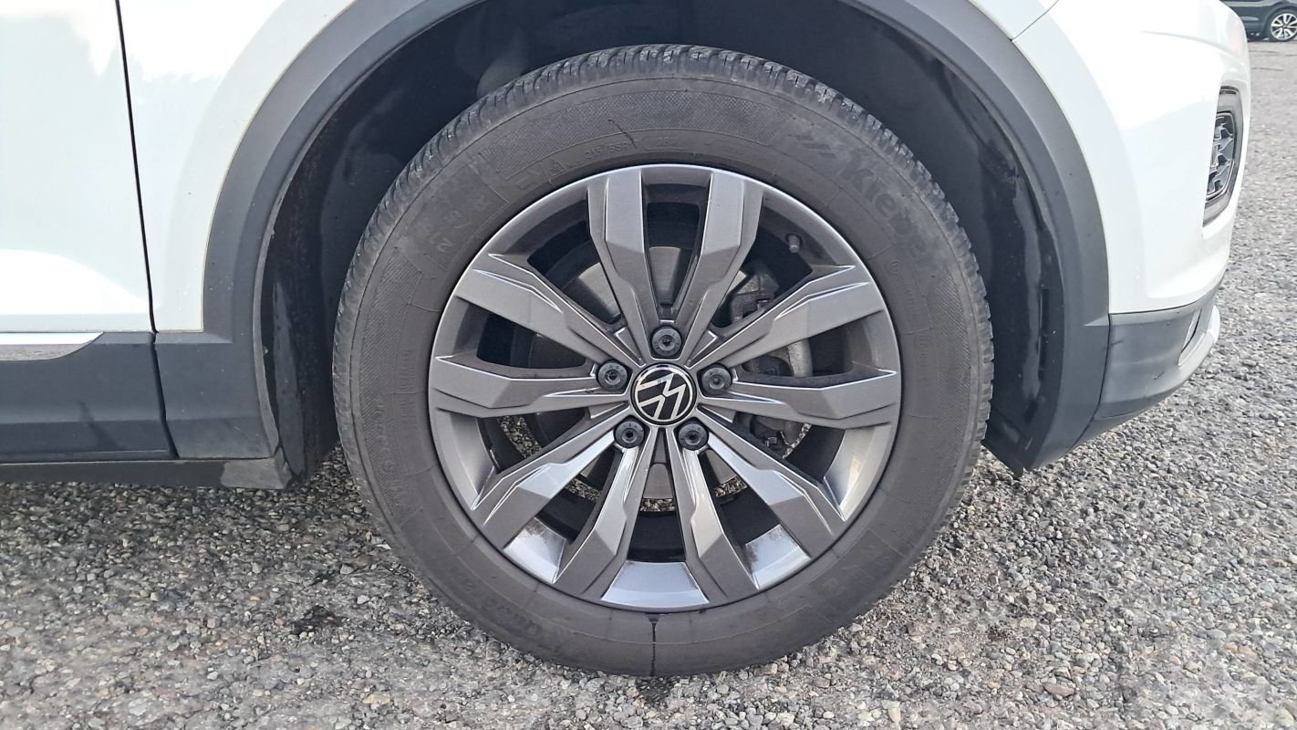Volkswagen T-Roc - Photo 17