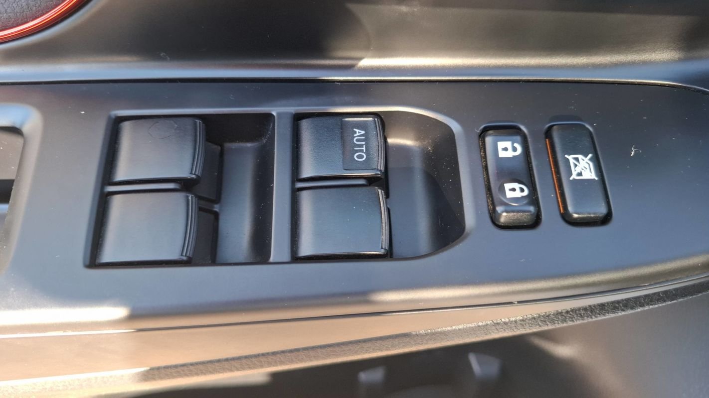 Toyota Yaris - Photo 22