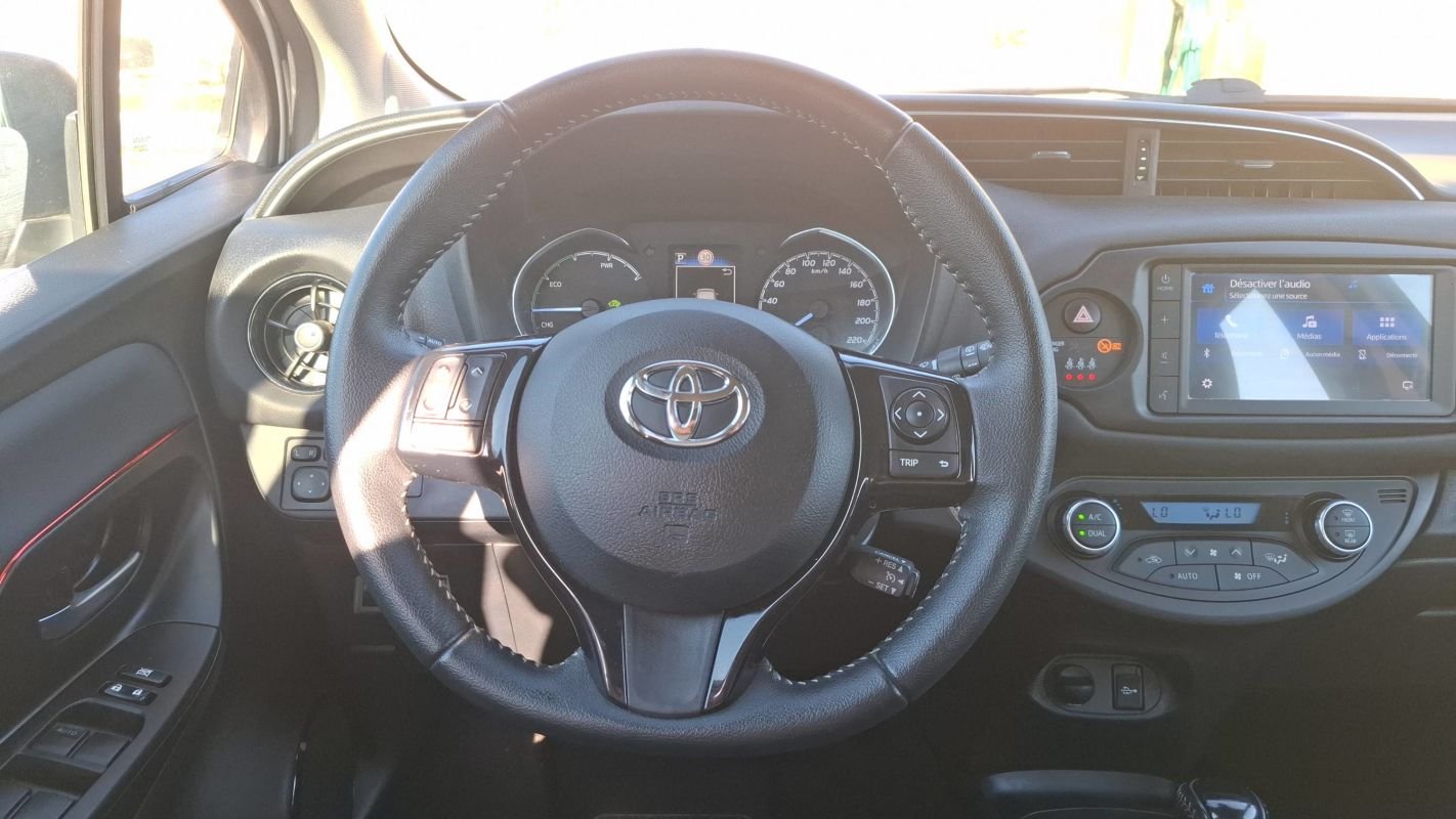 Toyota Yaris - Photo 23