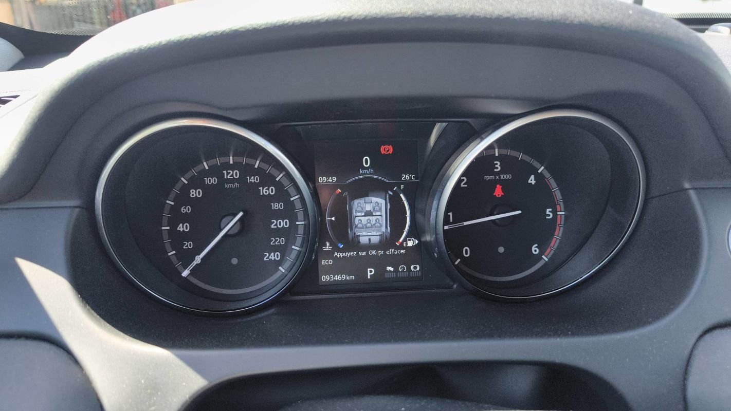 Land Rover Discovery Sport - Photo 12