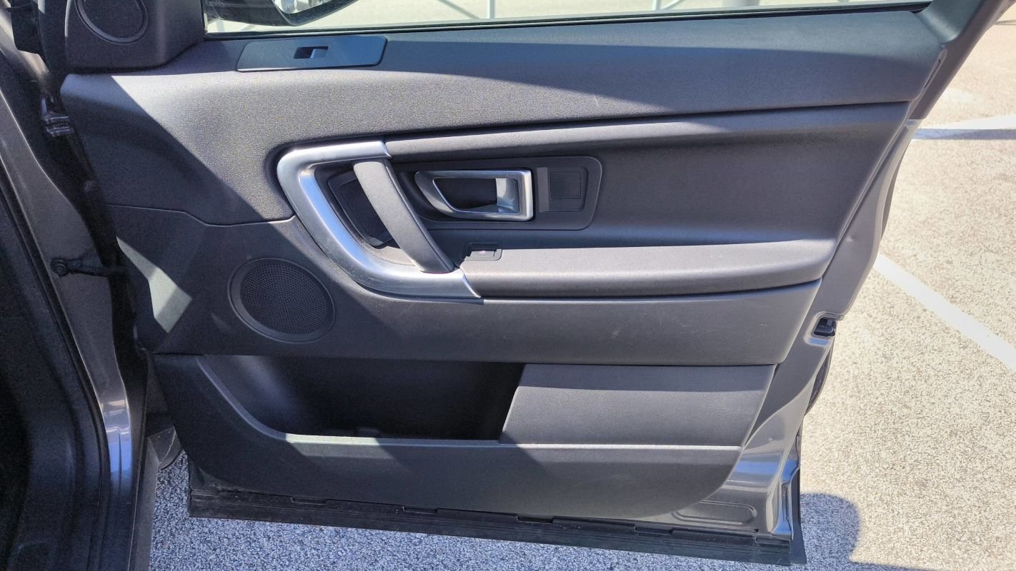 Land Rover Discovery Sport - Photo 23