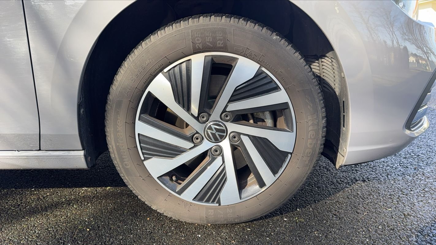 Volkswagen Golf - Photo 17