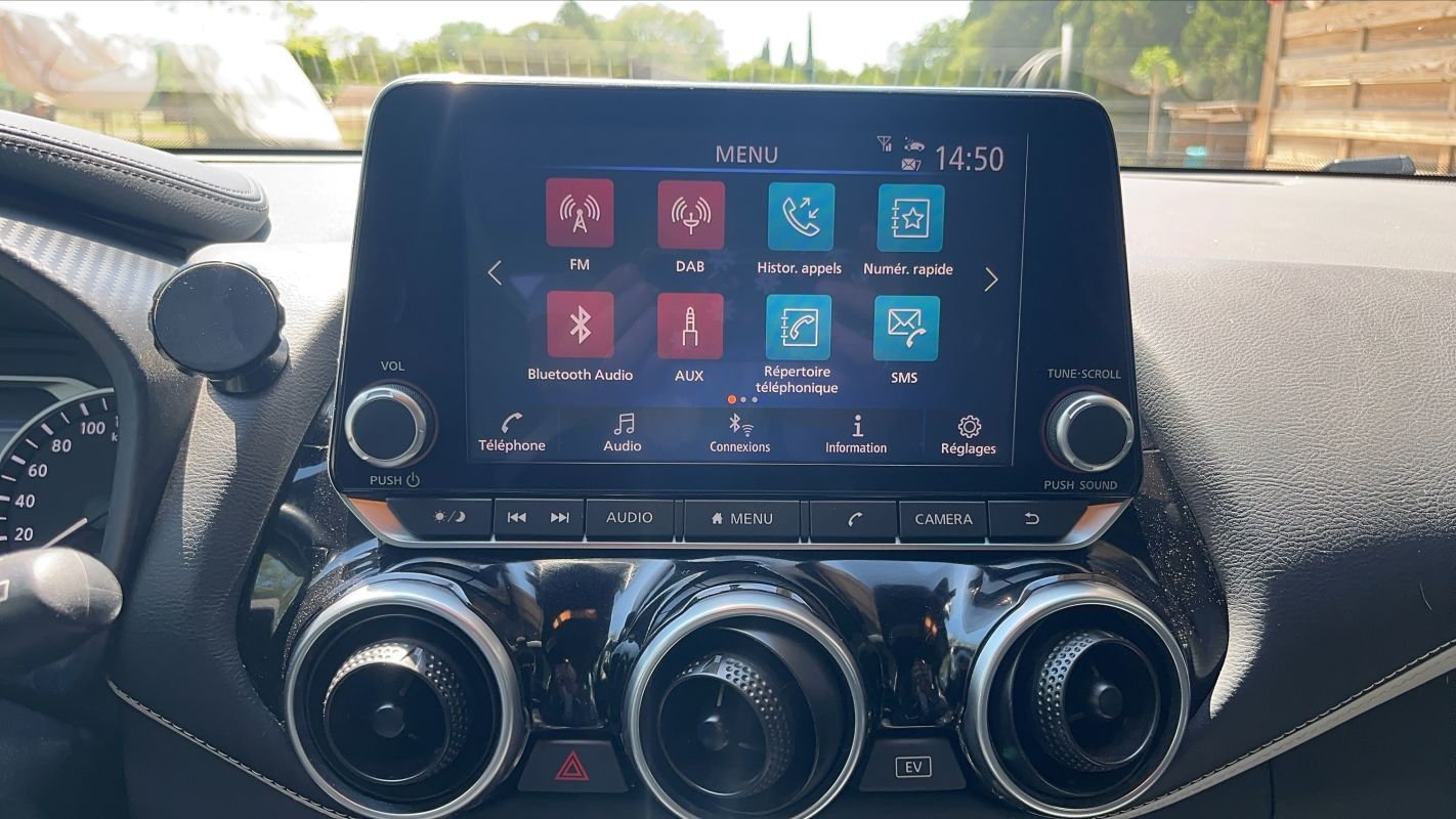 Nissan Juke - Photo 24