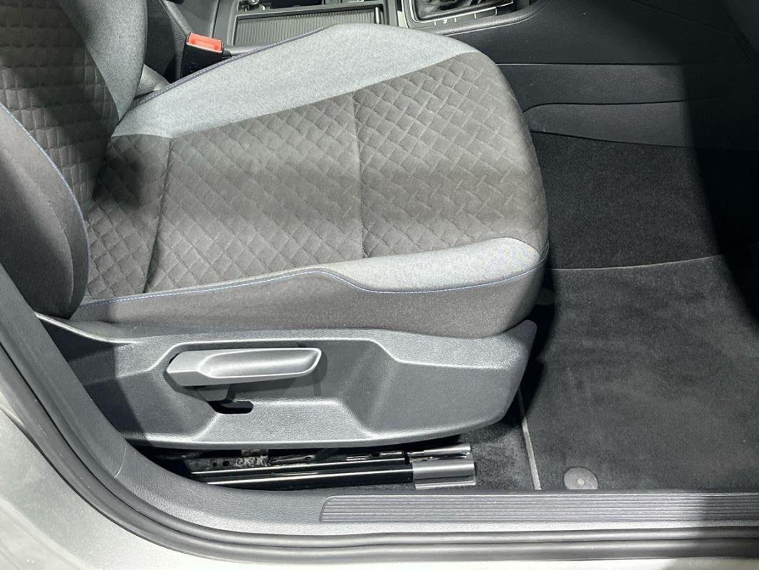Volkswagen Golf - Photo 14