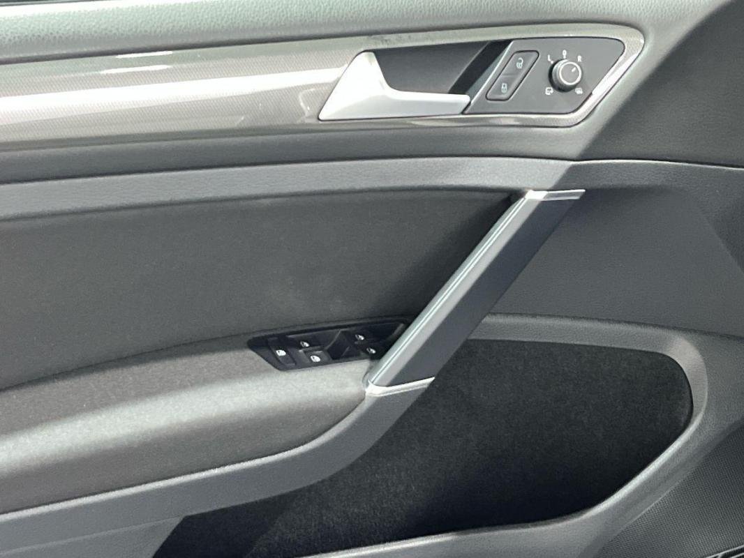 Volkswagen Golf - Photo 15