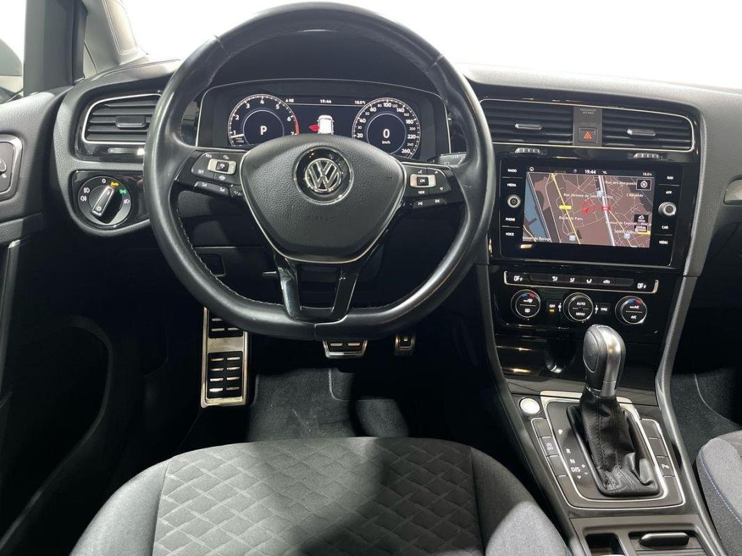 Volkswagen Golf - Photo 24