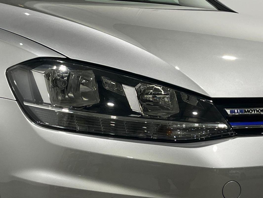 Volkswagen Golf - Photo 25