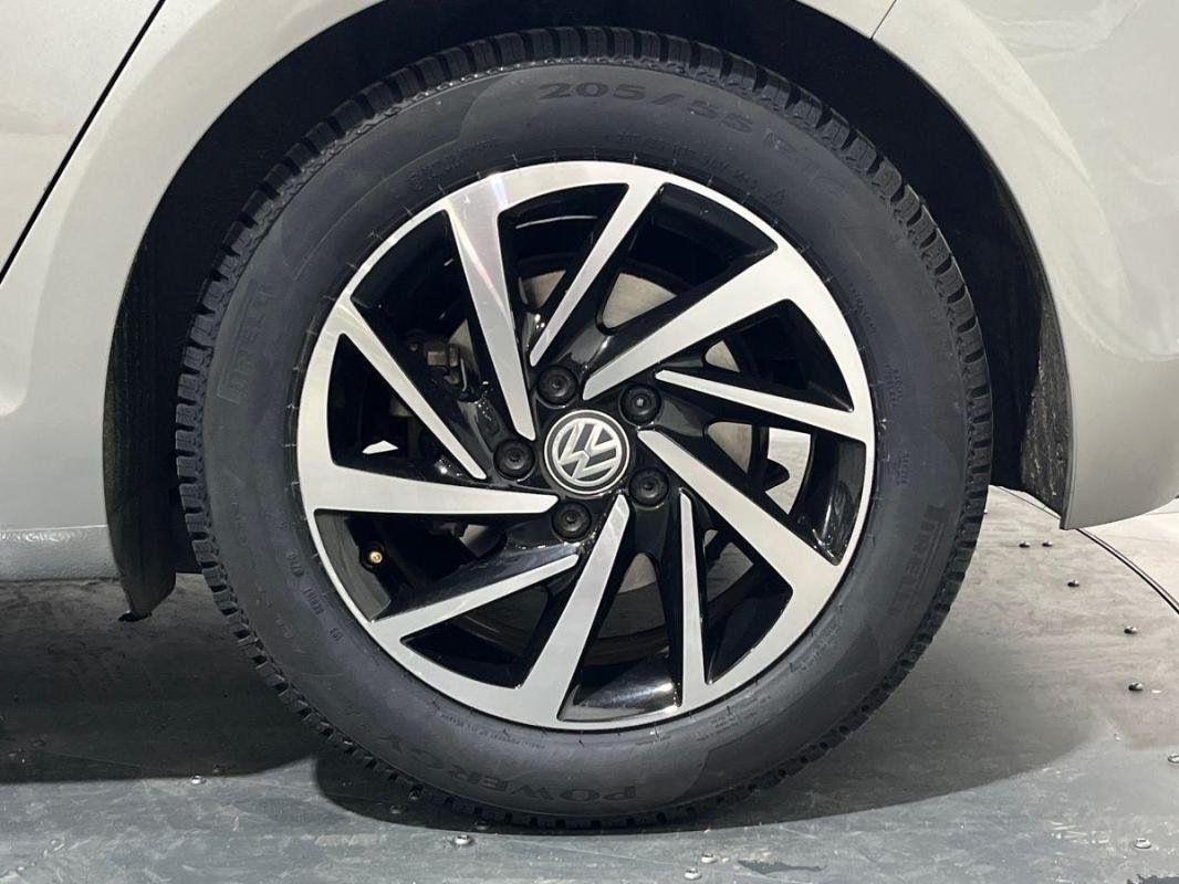 Volkswagen Golf - Photo 28