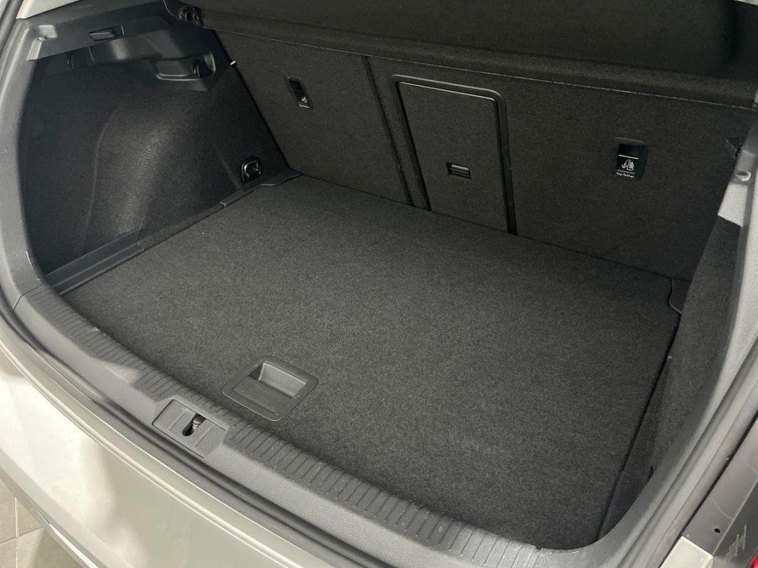 Volkswagen Golf - Photo 32