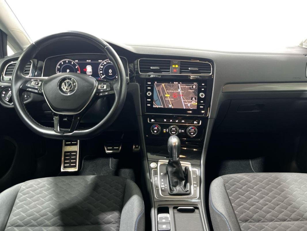 Volkswagen Golf - Photo 8