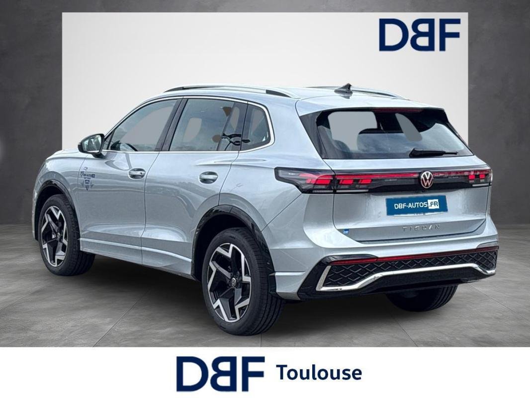 Volkswagen Tiguan - Photo 3