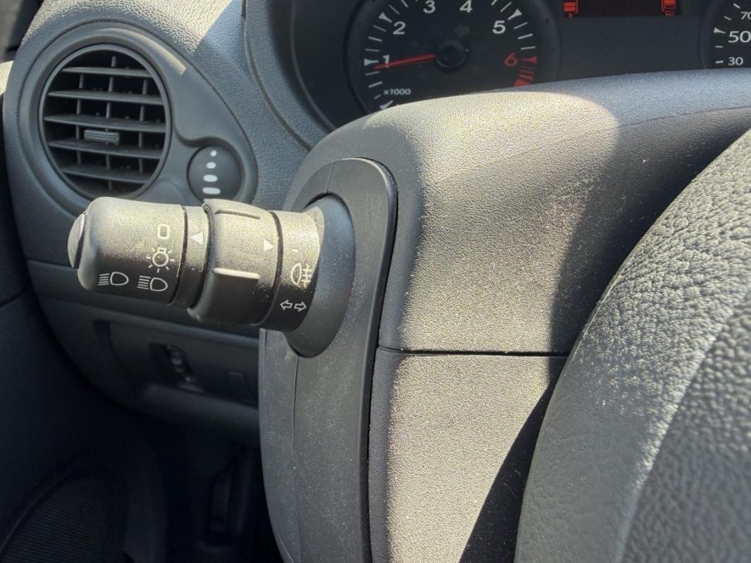 Renault Clio - Photo 22