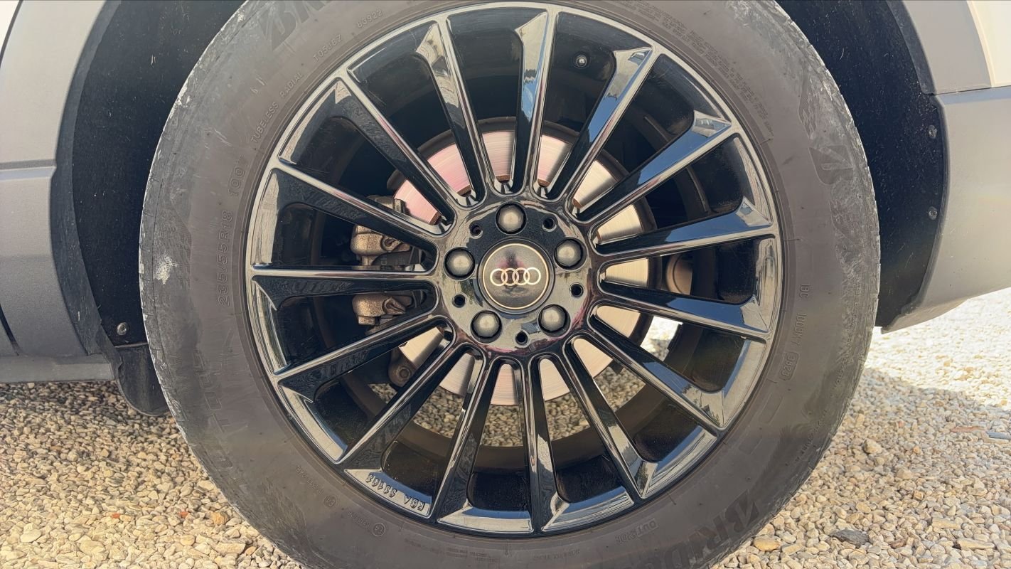 Audi Q3 - Photo 19
