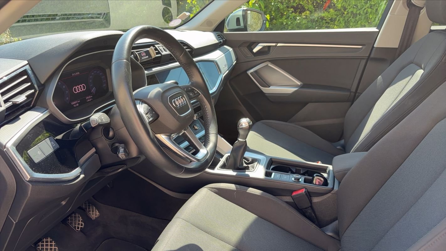 Audi Q3 - Photo 8