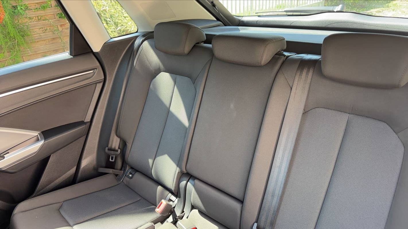 Audi Q3 - Photo 9
