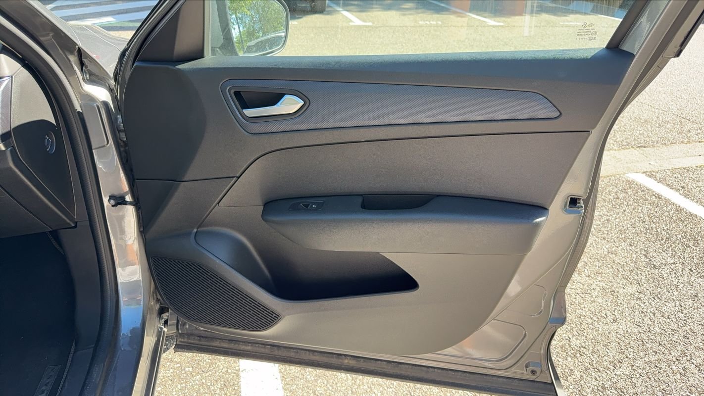 Renault Arkana - Photo 23