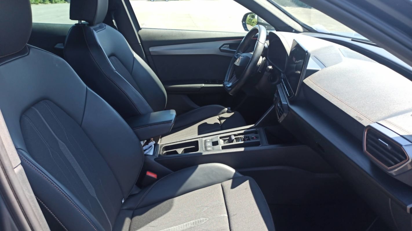 Cupra Formentor - Photo 25