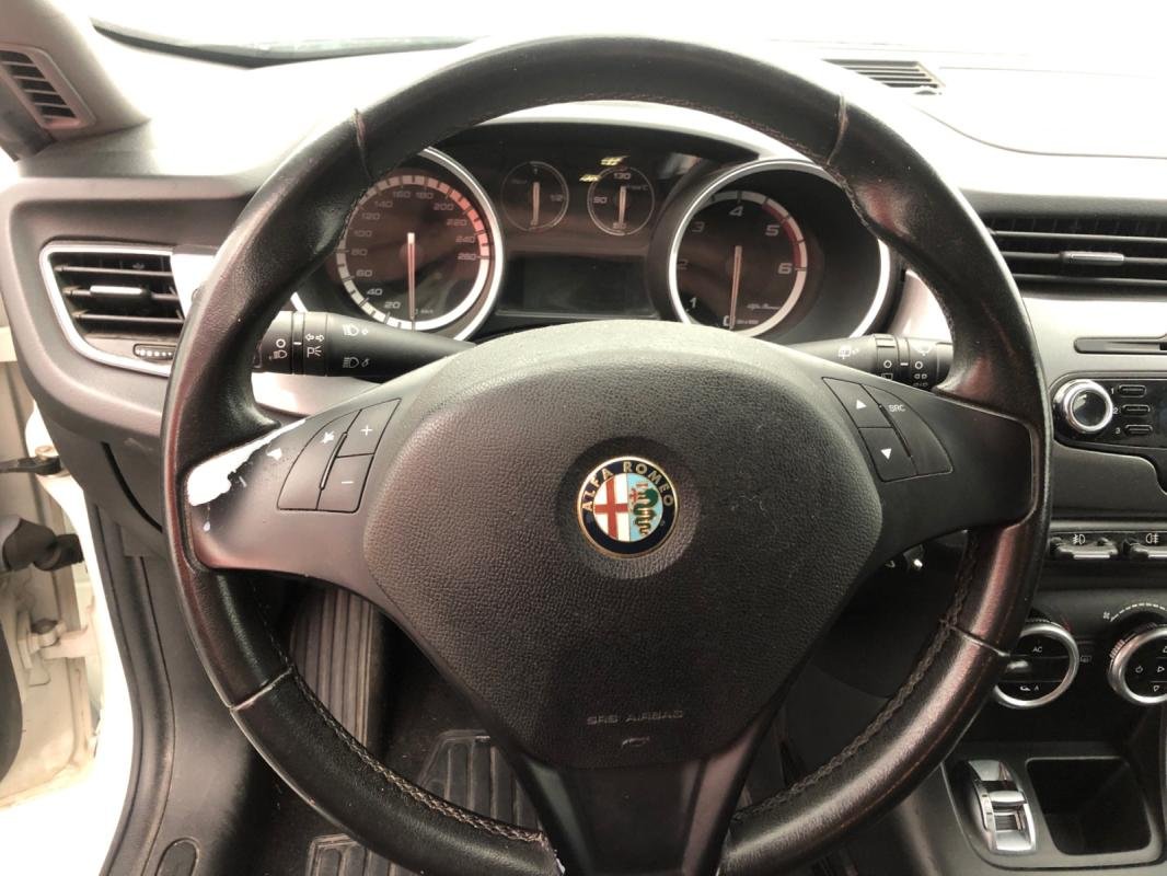 Alfa Romeo Giulietta - Photo 11