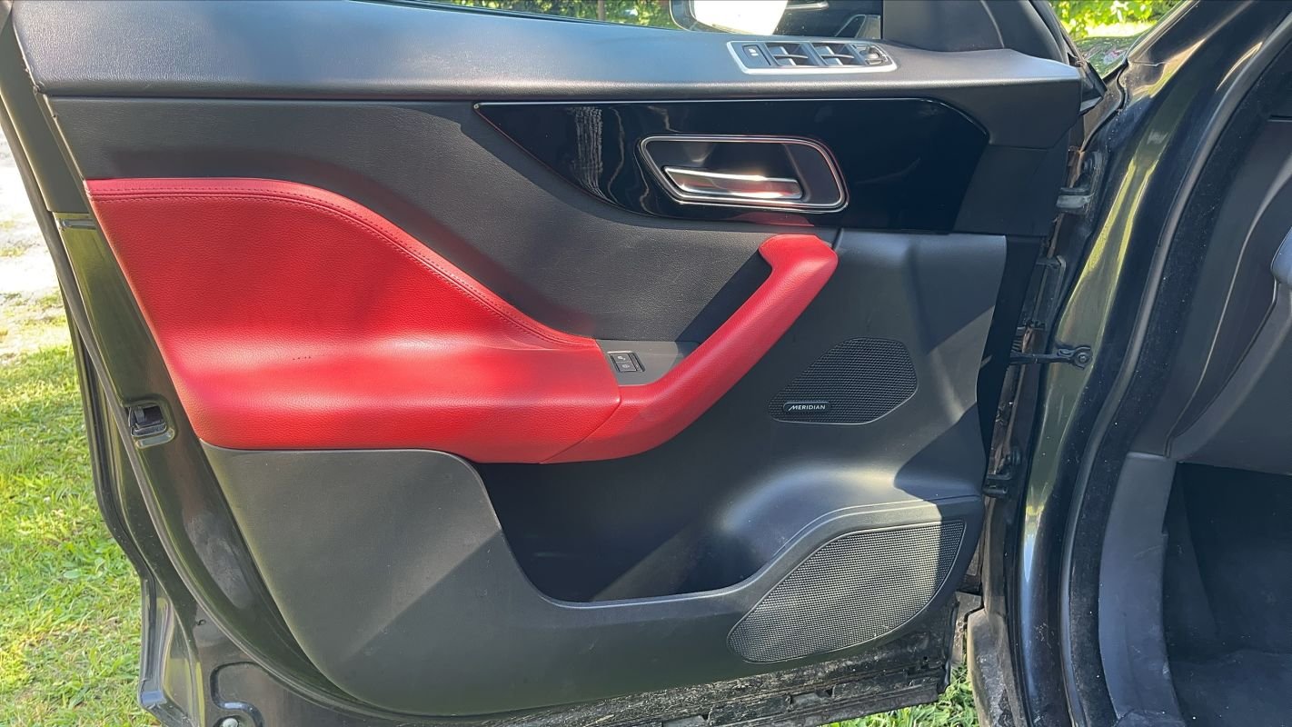 Jaguar F-Pace - Photo 7