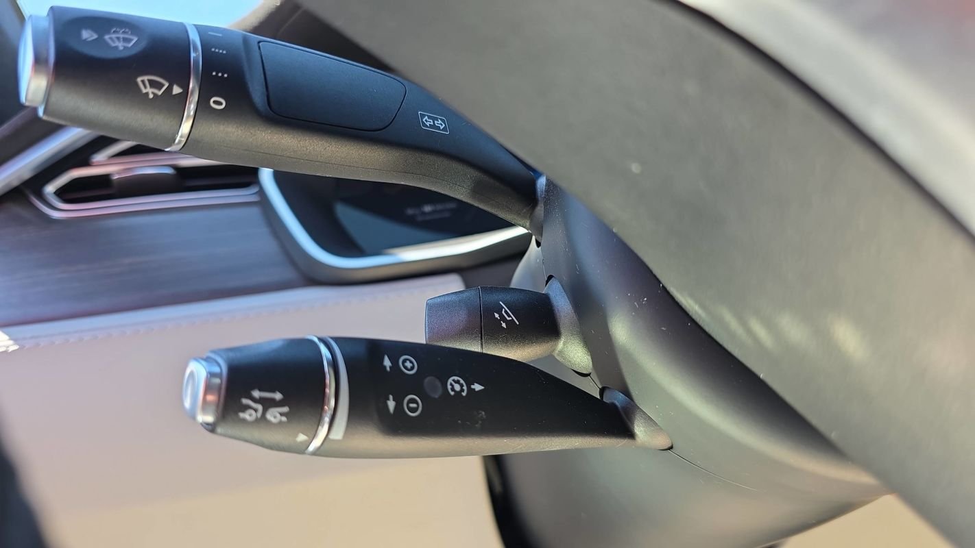 Tesla Model S - Photo 27