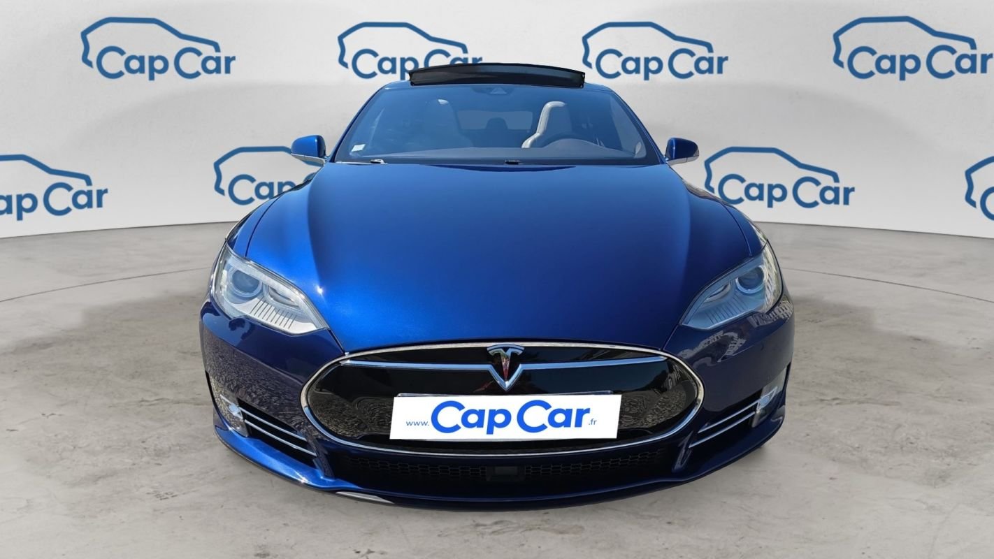 Tesla Model S - Photo 5