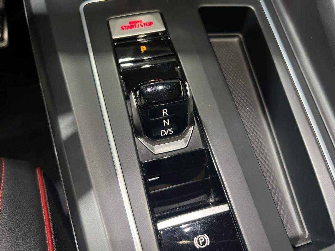 Volkswagen Golf - Photo 11