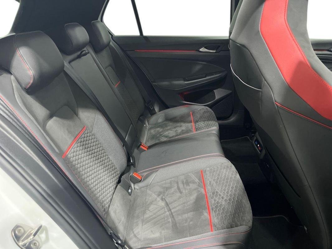 Volkswagen Golf - Photo 23