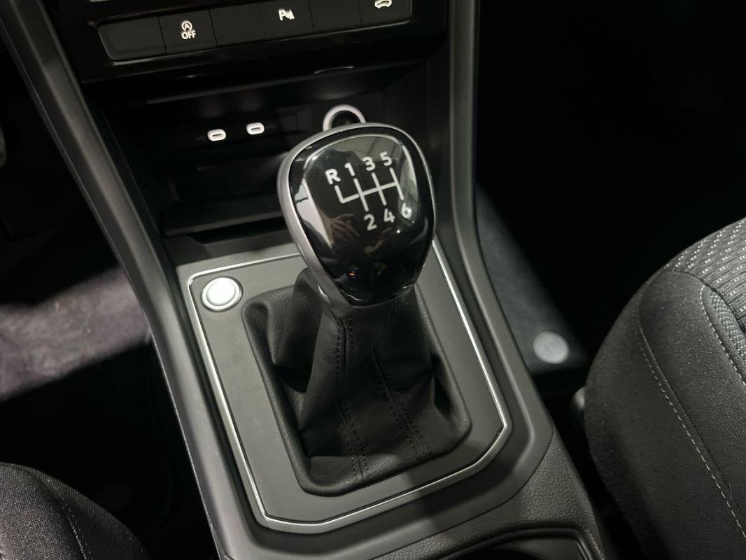 Volkswagen Touran - Photo 11