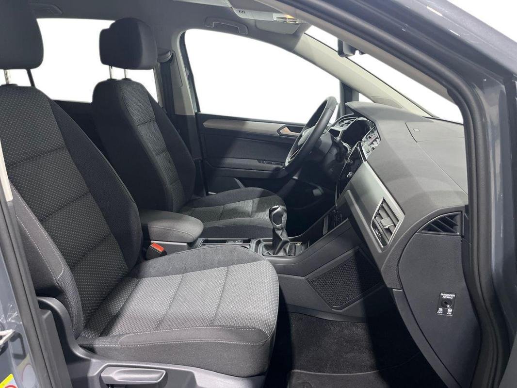 Volkswagen Touran - Photo 13