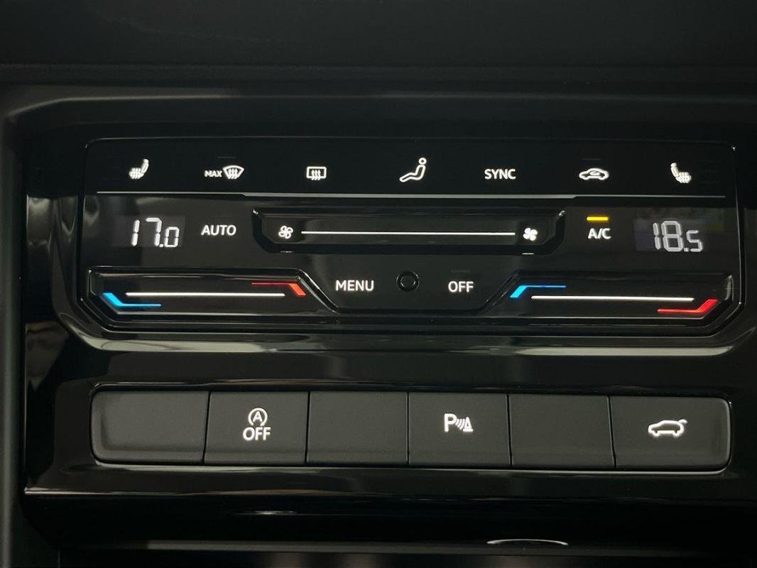 Volkswagen Touran - Photo 19